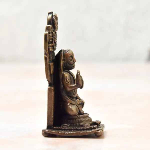 _2.5_inches,_Copper_Handmade_Ragvendra_Swamy_Idol,_90_Grams_,_Patina_Antique_Finish_,_Pack_of_1_Piece