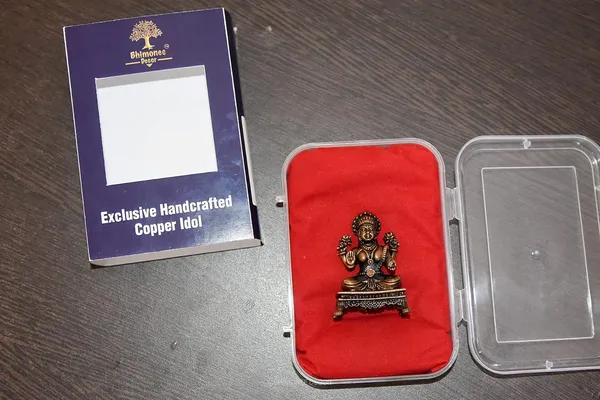 Decor_Copper_Handmade_Small_Lakshmi_2.4_inches_Sitting_Idol_Statue_Showpiece_for_Home_Temple_Decor_II_Office_Desk_II_Nice_Gift_Ideal_for_Good_Luck_Wishes_II