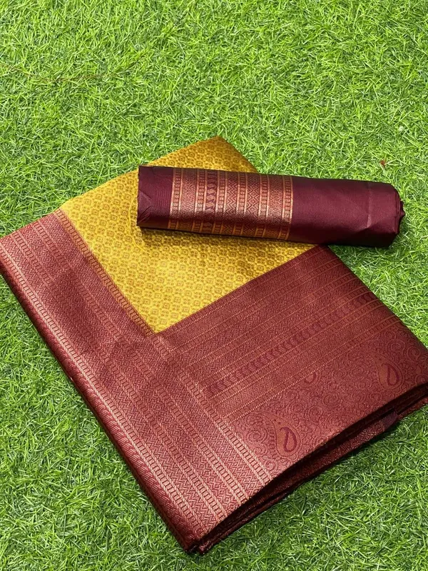 Yellow_Woven_Kanjivaram_Banarasi_Jacquard_Sari