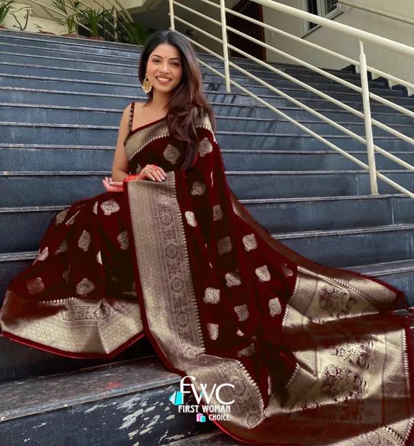 Woven_Kanjivaram,Banarasi_Jacquard_SOFT_SILK_SAREE