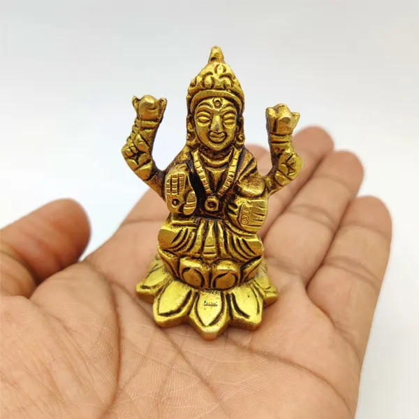 Brass_Lakshmi_Ganesh_Idol_For_Home_Office_Pooja_Golden