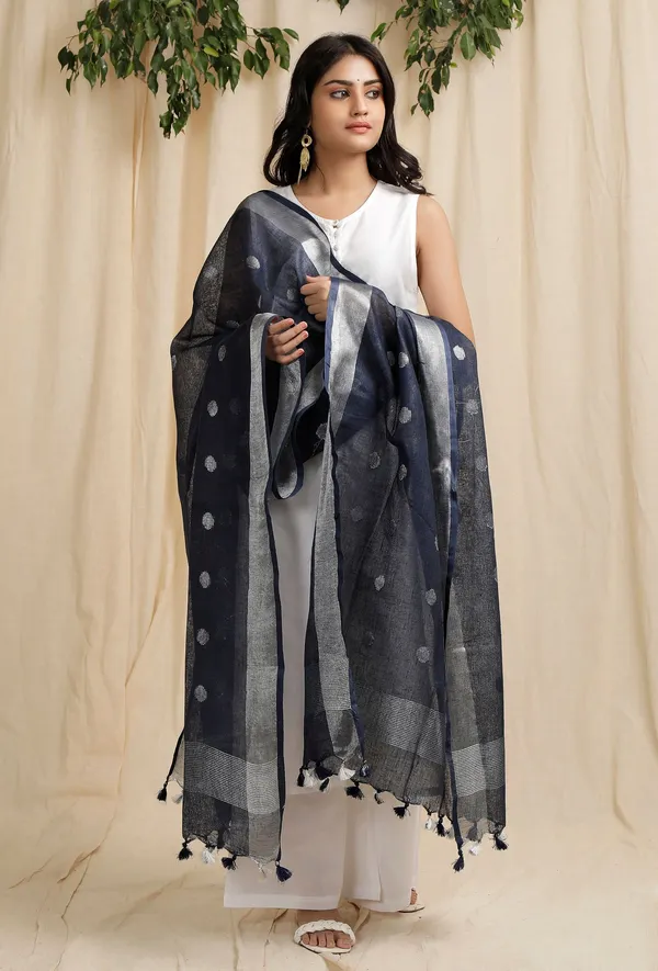 Linen_Handloom_Bhagalpuri_Circle_Weaving_Motif_Black_Dupatta