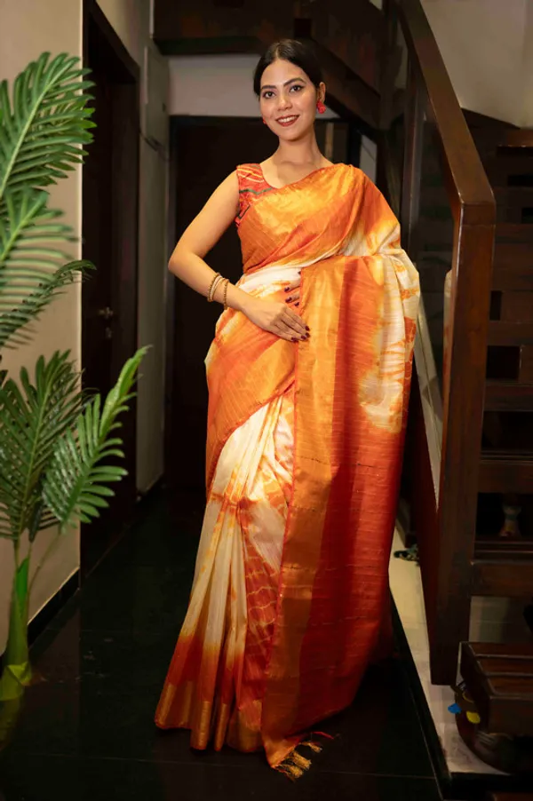 Sibory_Handloom_Bhagalpuri_Silk_Bandhani_Dye_Sequins_Striped_Saree_(Yellowish_Orange)
