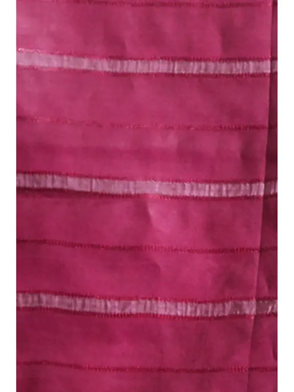 Semi_Tussar_Silk_Handloom_Two_Dye_Bhagalpuri_Saree_(Chalaat_Green_&_Claret_Magenta)
