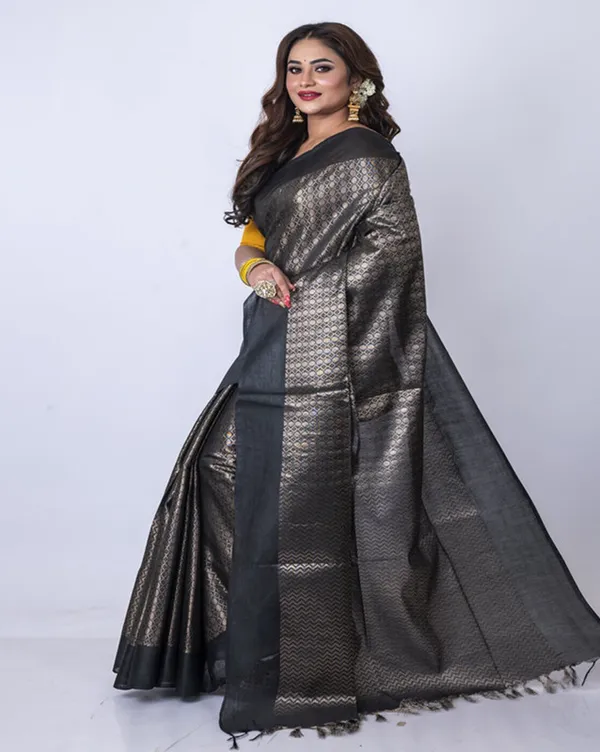 Handloom_Bhagalpuri_Cotton_Munga_Silk_Geometric_Zari_Weaving_Designer_Black_Saree