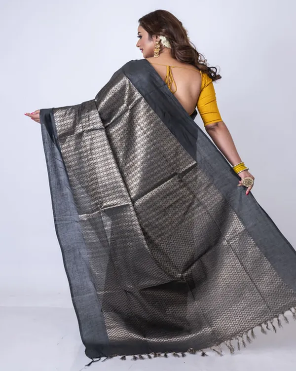 Handloom_Bhagalpuri_Cotton_Munga_Silk_Geometric_Zari_Weaving_Designer_Black_Saree
