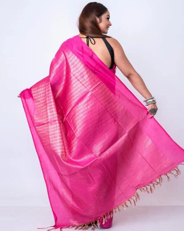 Cotton_Munga_Silk_Bhagalpuri_Handloom_Crafted_Zari_Weaving_Saree_for_women's_(Fine_Pink)