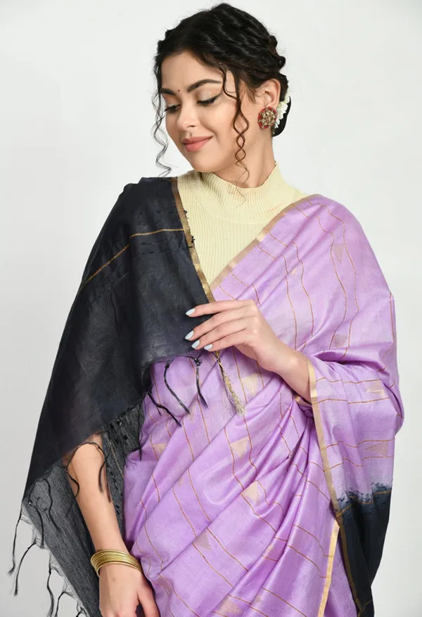 Bhagalpuri_Handloom_Semi_Tussar_Silk_Tewo_Dye_Temple_Motif_Weaving_Saree_(Preine_Purple_&_Black)