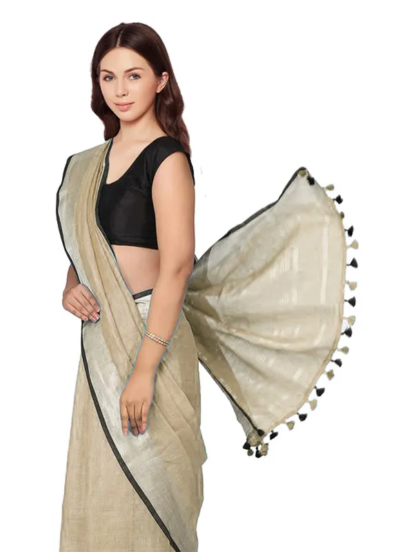 Khaki_Green_women's_Bhagalpuri_Blend_Linen_Saree_With_Black_Pipine_Contrast_Blouse_Piece
