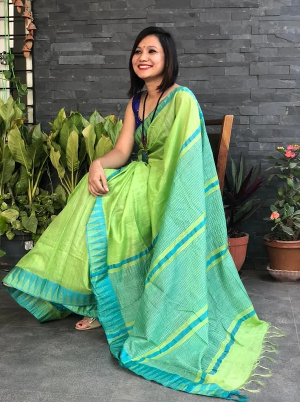 Bhagalpuri_Handloom_Kota_Silk_Temple_Border_Saree_And_Variation_Of_Colors_With_Striped_Blouse_Piece