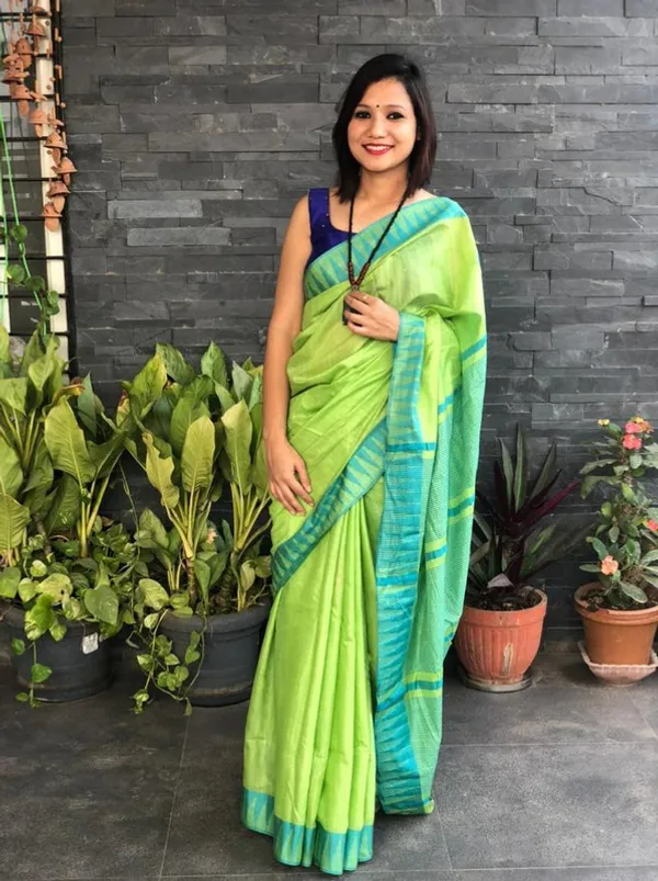 Bhagalpuri_Handloom_Kota_Silk_Temple_Border_Saree_And_Variation_Of_Colors_With_Striped_Blouse_Piece
