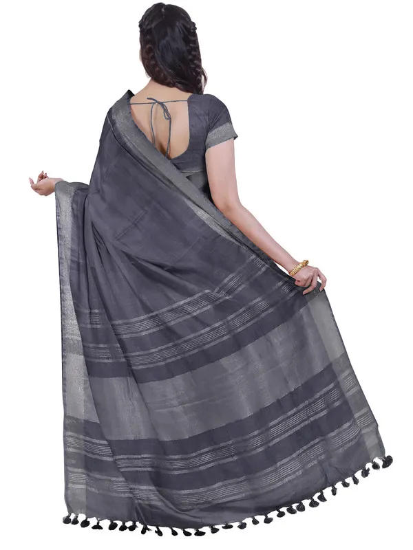 Grey_women's_Bhagalpuri_Handloom_Linen_Blend_Saree_And_Variation_Of_Colors_With_Running_Unstiched_Blouse_Piece