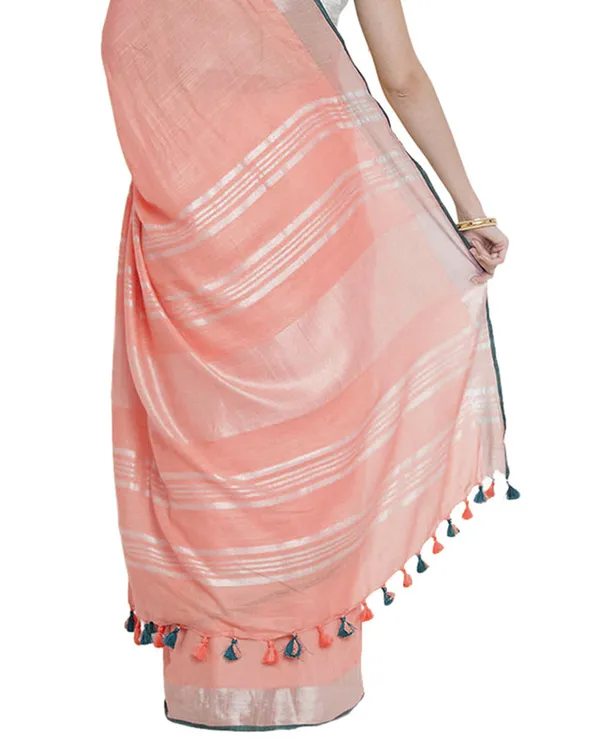 Coral_Pink_women's_Bhagalpuri_Handloom_Cotton_Linen_Blend_Saree_With_Contrast_Unstiched_Blouse_Piece