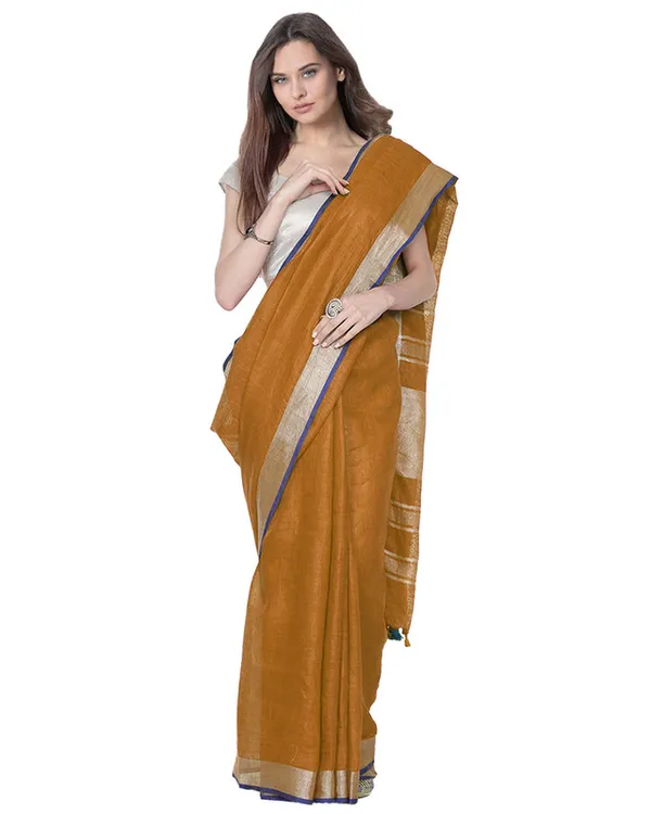 Ochre_Brown_women's_Bhagalpuri_Handloom_Cotton_Linen_Blend_Saree_With_Contrast_Unstiched_Blouse_Piece