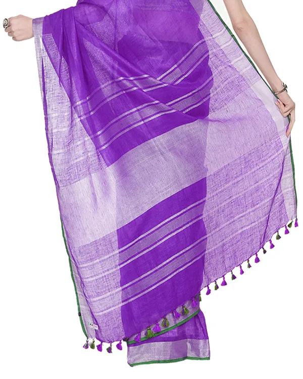 French_Violet_women's_Bhagalpuri_Handloom_Cotton_Linen_Blend_Saree_With_Contrast_Unstiched_Blouse_Piece