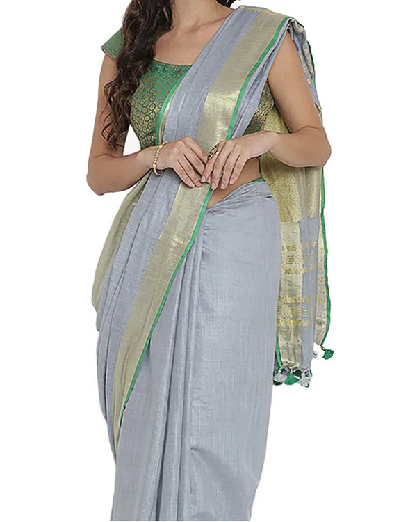 Vista_Grey_women's_Bhagalpuri_Handloom_Cotton_Linen_Blend_Saree_With_Contrast_Unstiched_Blouse_Piece