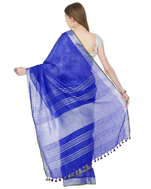 Duke_Blue_women's_Bhagalpuri_Handloom_Cotton_Linen_Blend_Saree_With_Contrast_Unstiched_Blouse_Piece