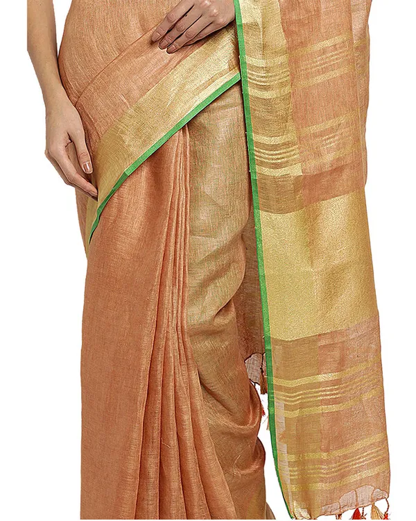 Fawn_Brown_women's_Bhagalpuri_Handloom_Cotton_Linen_Blend_Saree_With_Contrast_Unstiched_Blouse_Piece