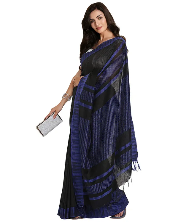 Bhagalpuri_Handloom_Katan_Viscous_Silk_Temple_Border_Saree_Ethnic_Wear_With_Running_Unstitched_Striped_Blouse_Piece