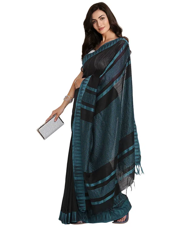 Black-Cyan_women's_Bhagalpuri_Handloom_Katan_Viscous_Silk_Temple_Border_Saree_Ethnic_Wear_With_Running_Unstitched_Striped_Blouse_Piece