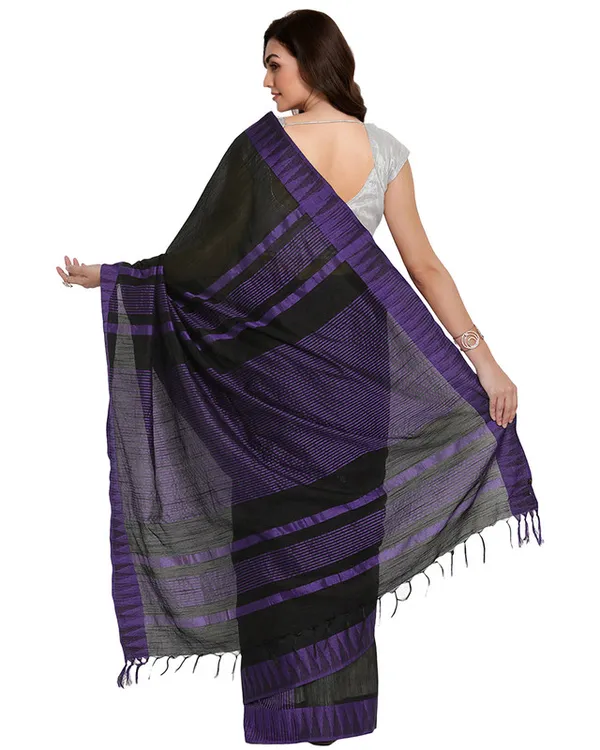 women's_Bhagalpuri_Handloom_Katan_Viscous_Silk_Temple_Border_Saree_Ethnic_Wear_With_Running_Unstitched_Striped_Blouse_Piece
