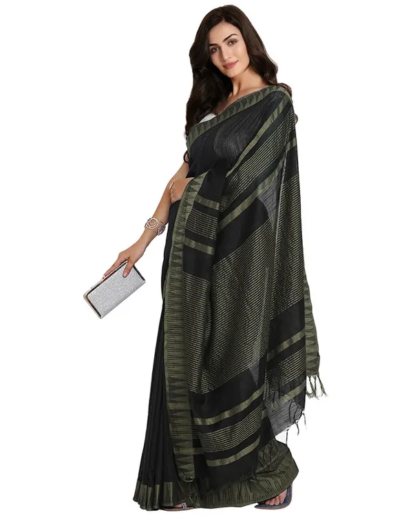 Black-Natural_women's_Bhagalpuri_Handloom_Katan_Viscous_Silk_Temple_Border_Saree_Ethnic_Wear_With_Running_Unstitched_Striped_Blouse_Piece