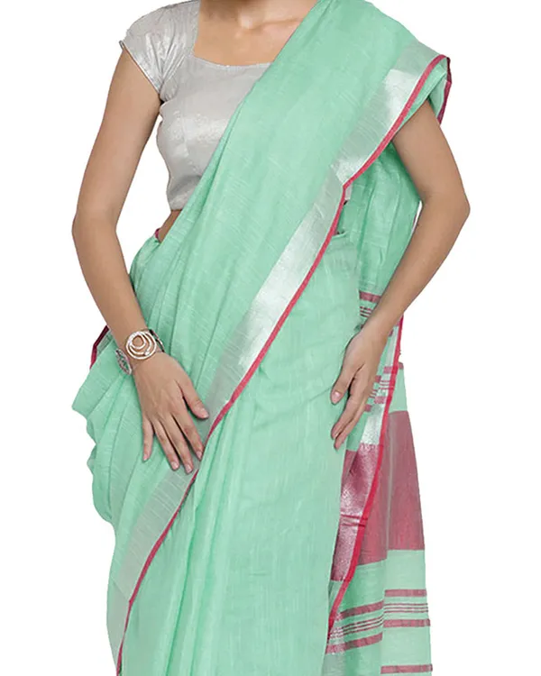 Aquamarine_Turquoise-Pink_women's_Bhagalpuri_Handloom_Cotton_Linen_Blend_Contrast_Pallu_Saree_And_Unstitched_Contrast_Blouse_Piece