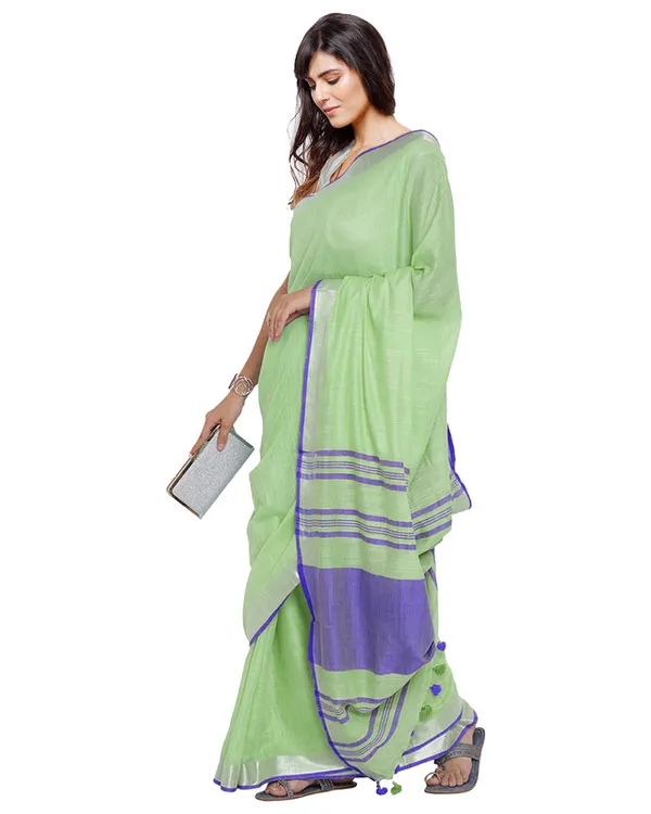 Light_Green-Blue_women's_Bhagalpuri_Handloom_Cotton_Linen_Blend_Contrast_Pallu_Saree_And_Unstitched_Contrast_Blouse_Piece