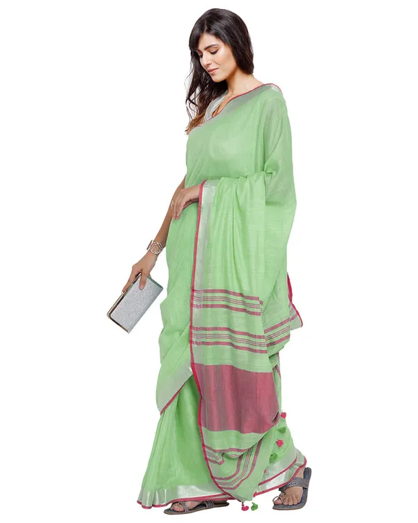 Light_Green-Pink_women's_Bhagalpuri_Handloom_Cotton_Linen_Blend_Contrast_Pallu_Saree_And_Unstitched_Contrast_Blouse_Piece