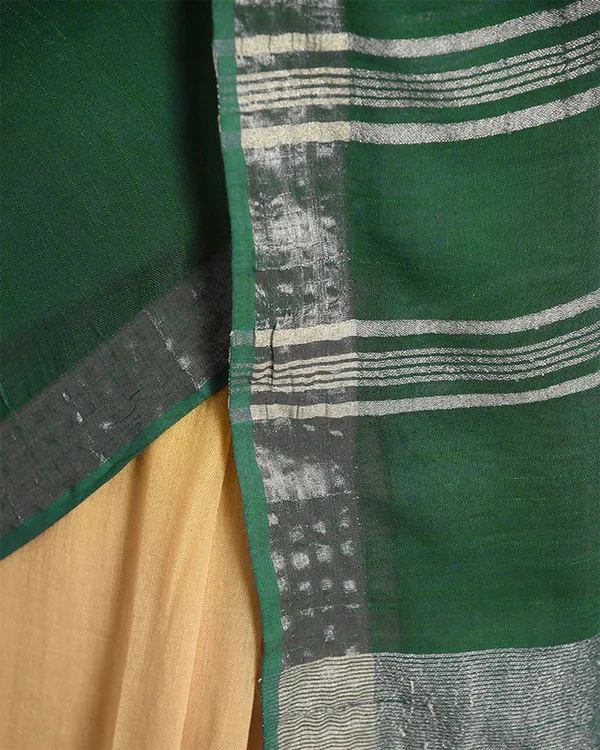 Sunglow_Yellow_&_Dark_Spring_Green_women's_Bhagalpuri_Handloom_Linen_Slub_Blend_Two_Dye_Saree_With_Running_Unstitched_Blouse_Piece