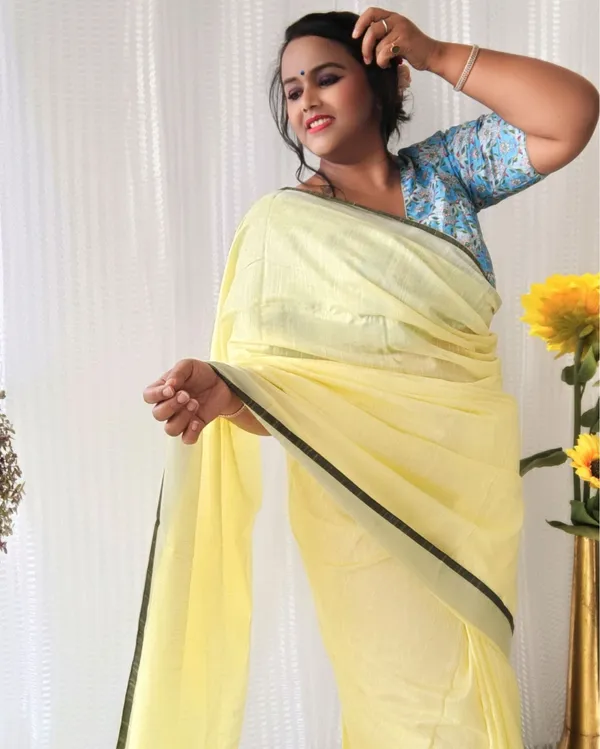 Beige-Black_women's_Bhagalpuri_Blend_Linen_Saree_With_Contrast_Blouse_Piece