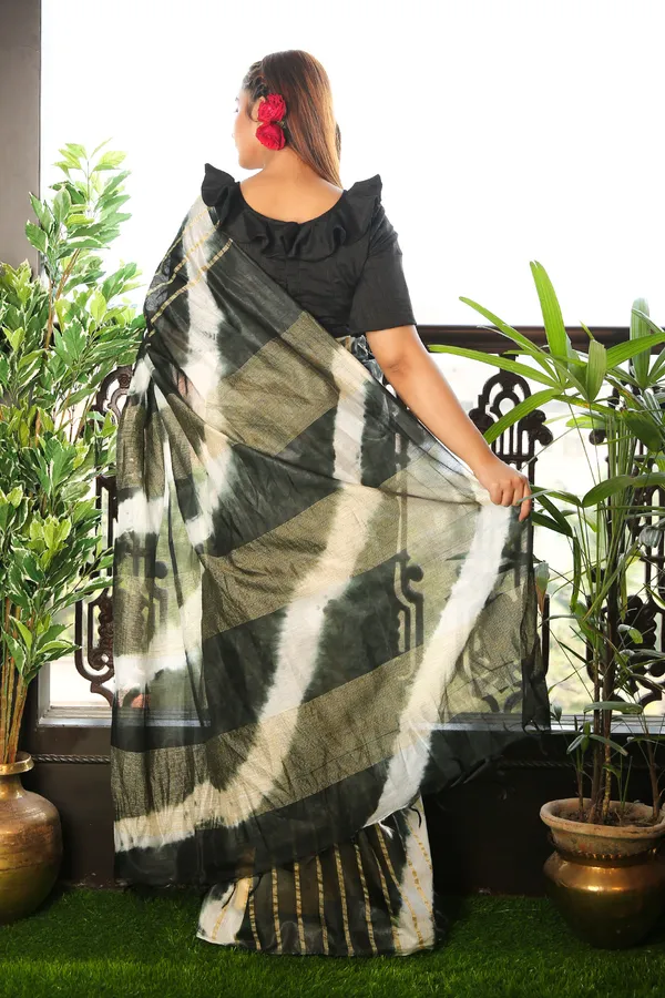 Art_Silk_Kota_Striped_Sibory_Handloom_Two_Dye_Saree_(Black_&_White)