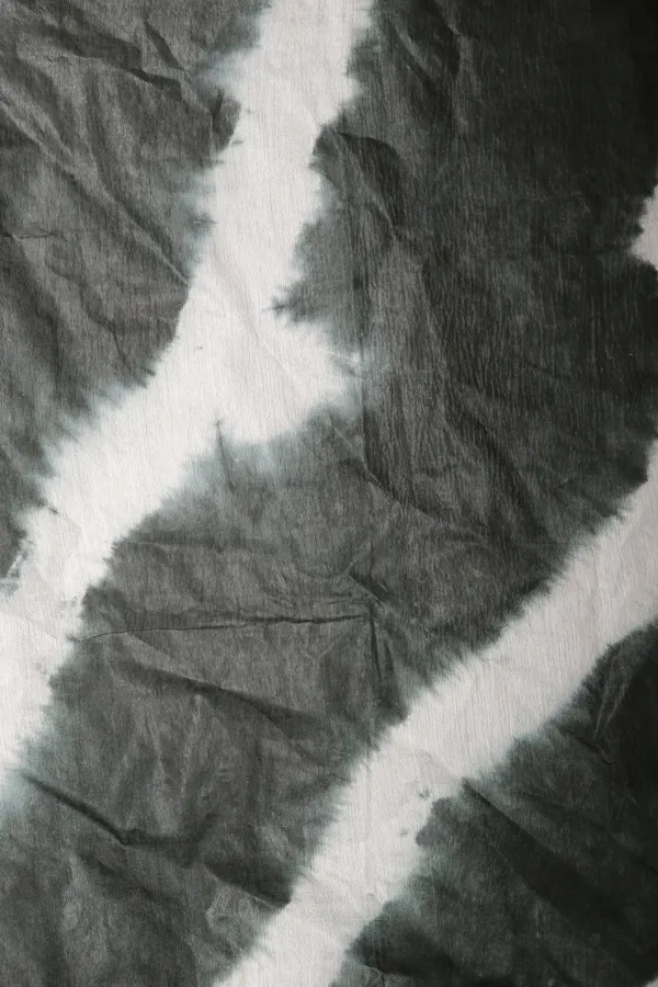 Art_Silk_Kota_Striped_Sibory_Handloom_Two_Dye_Saree_(Black_&_White)