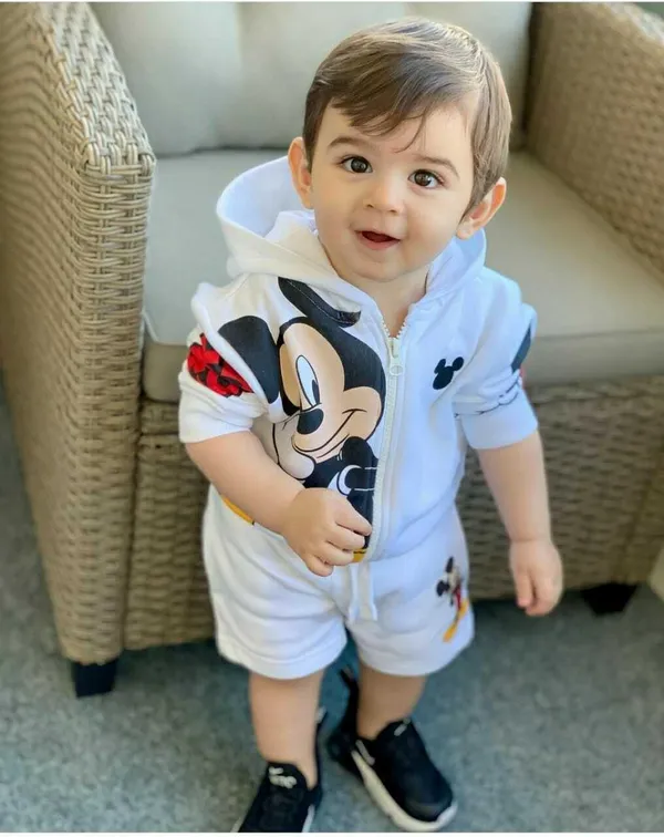 Pack_of_2_Peach_And__White_Baby_Boy_and_Girl_Poly_Cotton_Cartoon_Print_Long_Sleeve_Zipper_Hoodie_With_Shorts