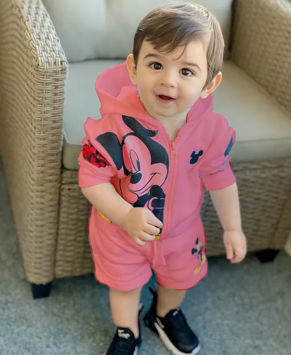 Dark_Pink_Baby_Boy_and_Girl__Poly_Cotton_Cartoon_Print_Long_Sleeve_Zipper_Hoodie_With_Shorts