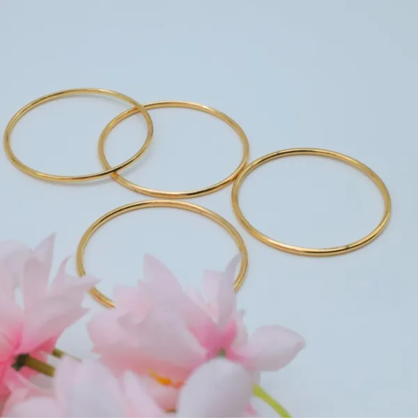Casual_Wear_Micro_Gold_Plated_4_Pcs_Plain_Bangle_For_Girls_And_Women