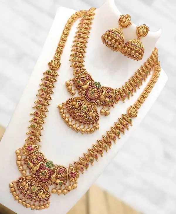 Nagneshi Art Pcs Alloy Gold-Plated Gold Jewellery Set Price in India  Buy Nagneshi Art Pcs Alloy Gold-Plated Gold Jewellery Set online at - Main Image