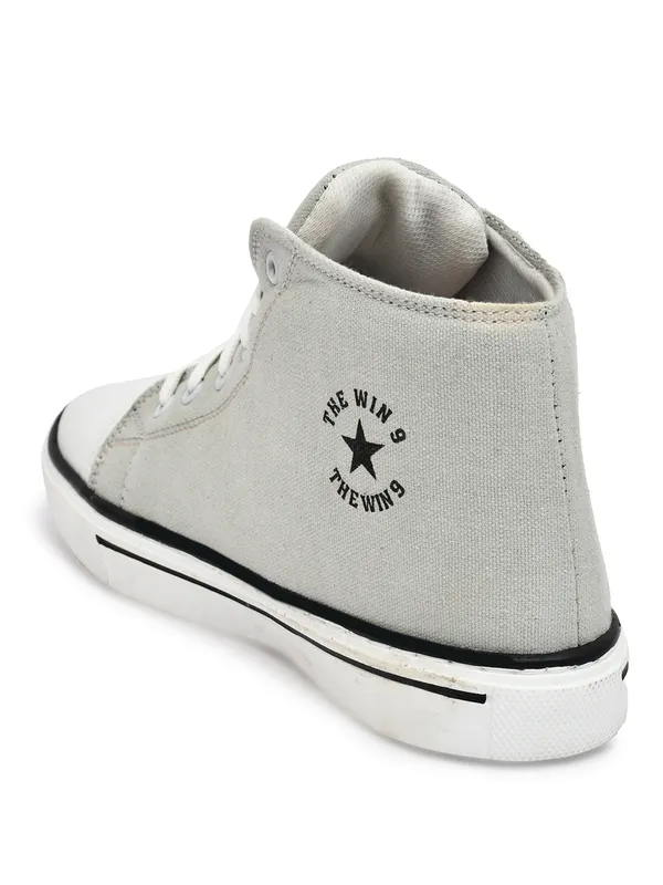 Modern_Trendy_Grey_Sneakers_Shoes_For_Men