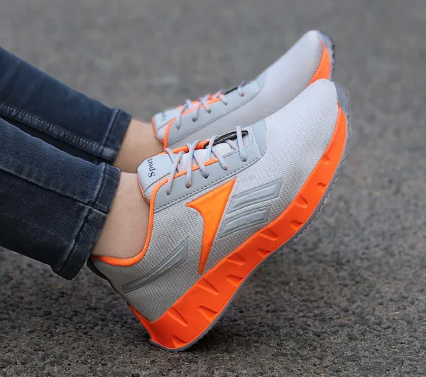 Men's_White_very_comfortable_sports_shoes