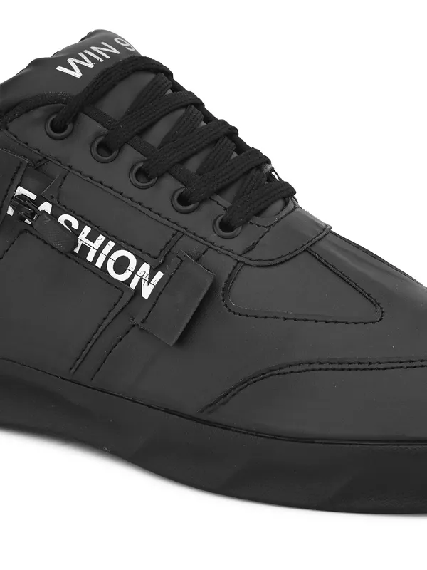 MEN'S_STYLIST_VERY_COMFORTABLE_SPORTS_SHOES
