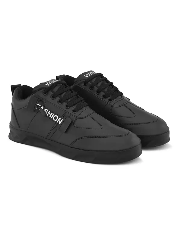 MEN'S_STYLIST_VERY_COMFORTABLE_SPORTS_SHOES