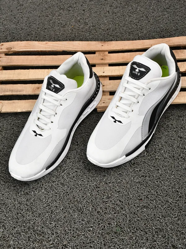 Men_Lightweight_Trendy_Walking_Sneaker_(White)