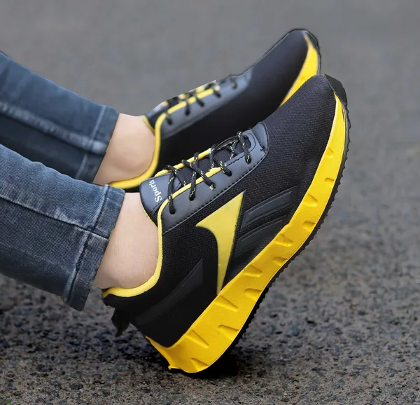 Men's_White_very_comfortable_sports_shoes