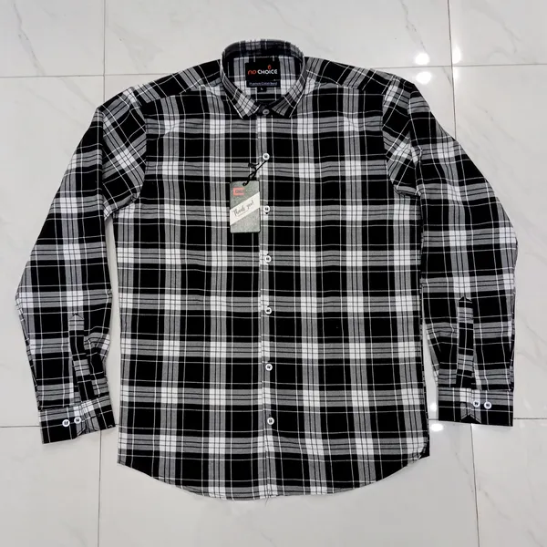 Versatile_Men's_Check_Shirt_Classic_Style_Meets_Modern_Comfort