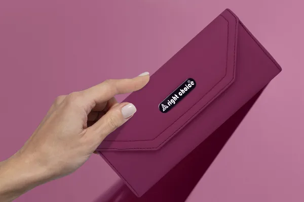 Casual_Maroon_Clutch_For_Women