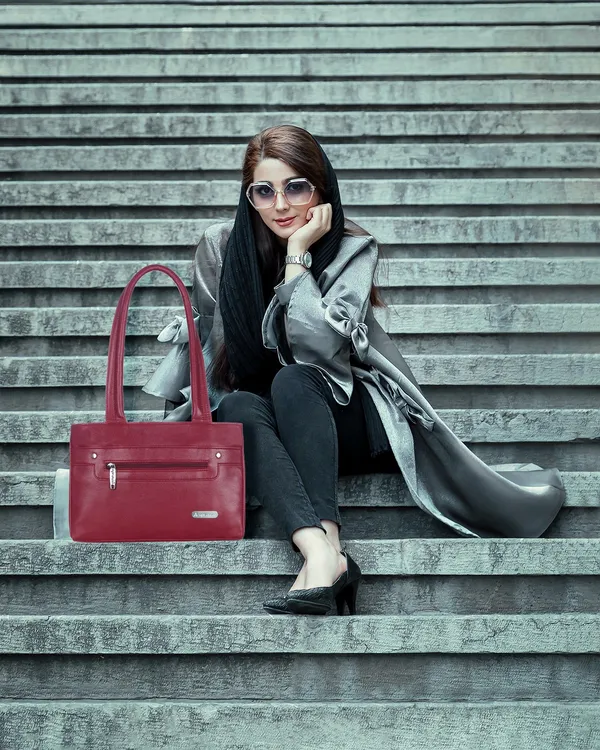 Women_Maroon_Handbag_For_Women