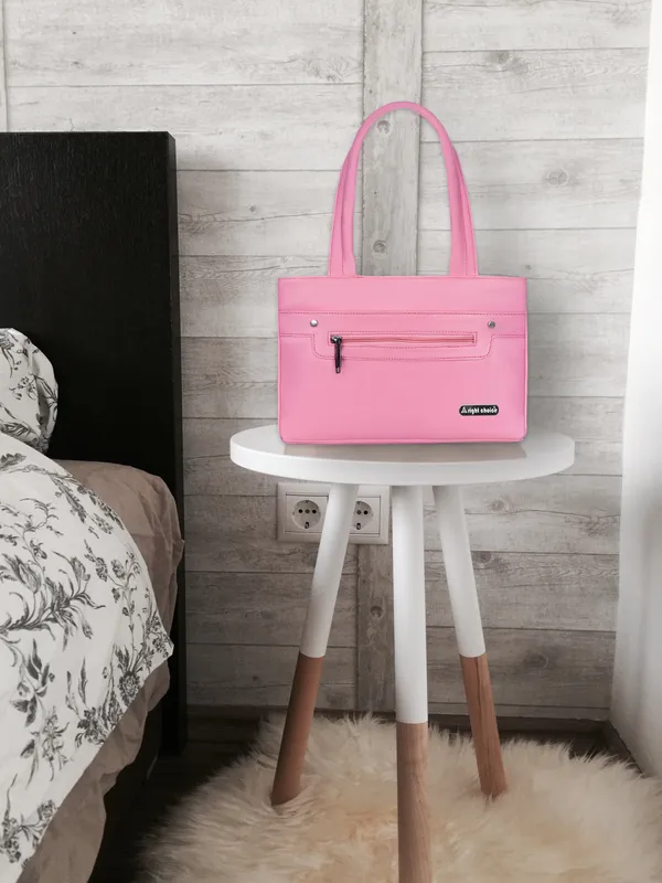 Women_Pink_Shoulder_Bag_For_Women