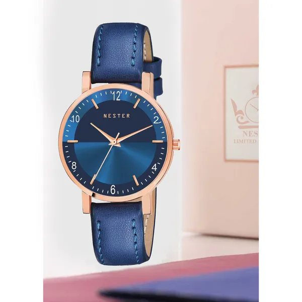 Leather_Strap_Analog_Watch_|_Tasteful_Richness_Of_Design_|_Designer_Analog_Watches_For_Her
