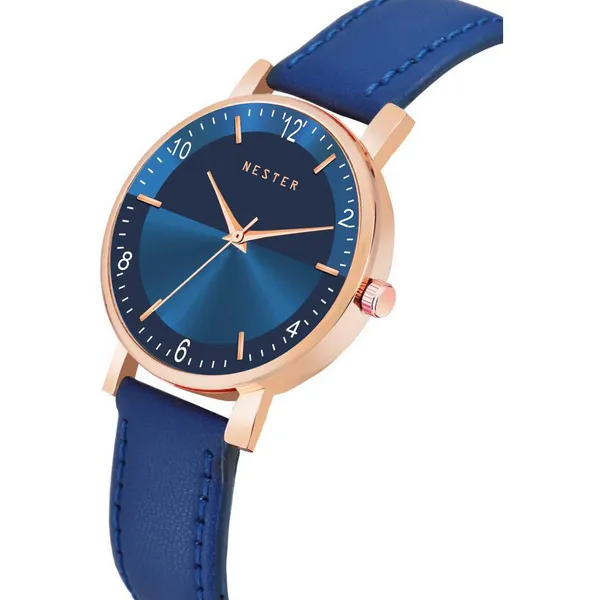 Leather_Strap_Analog_Watch_|_Tasteful_Richness_Of_Design_|_Designer_Analog_Watches_For_Her
