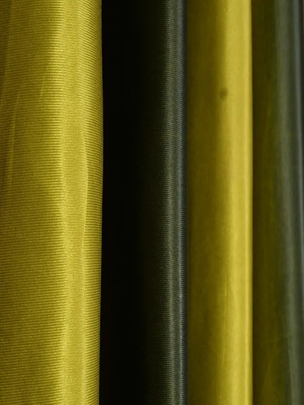 Pack_Of_2_Green_Polyester_Curtains_For_Long_Door/Door/Window